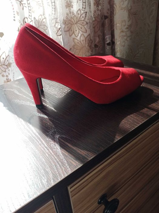 Туфли 35-36 замша