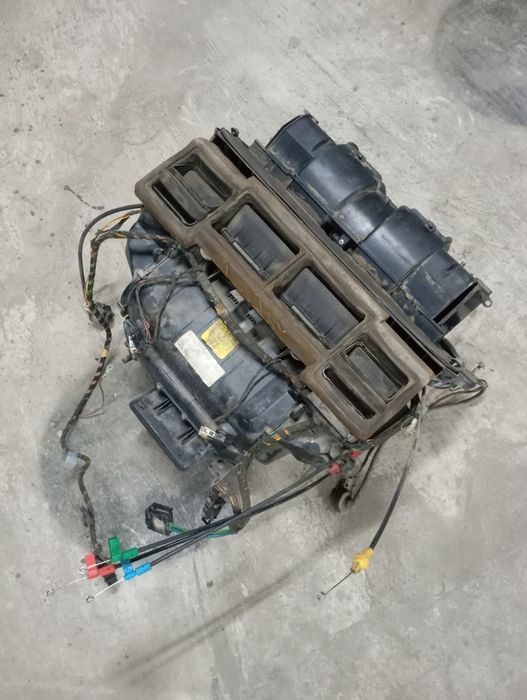 Печка БМВ е34 без кандера.