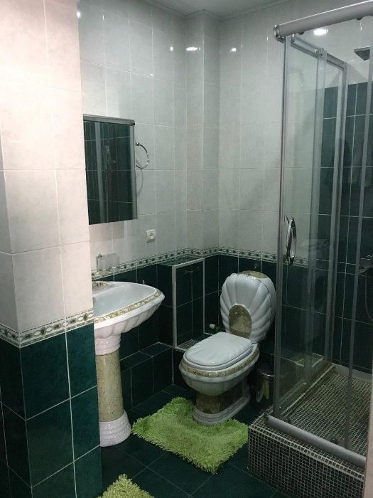 Сдаётся в аренду в ЦЕНТРЕ ЧИЛАНЗАРА большая квартира 130кв.м