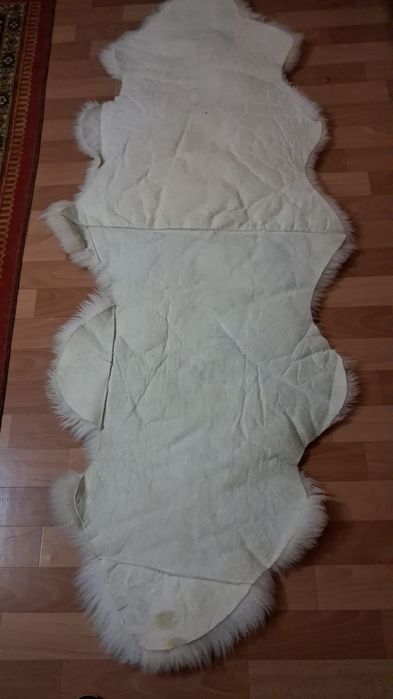 Накидка на сиденье автомобиля.