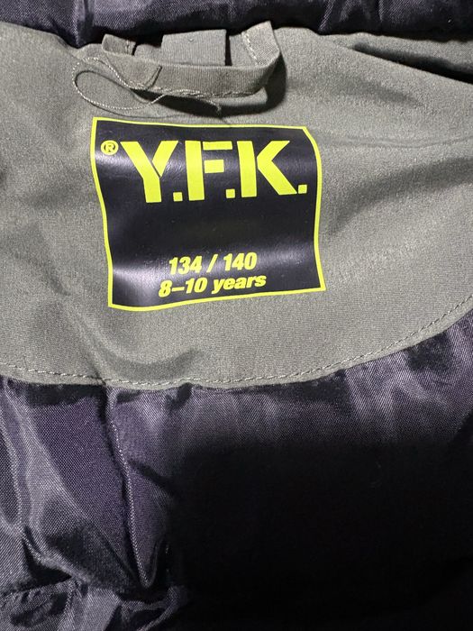 Зимно зелено яке