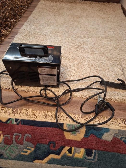 Vand aparat de sudură cu electrozi