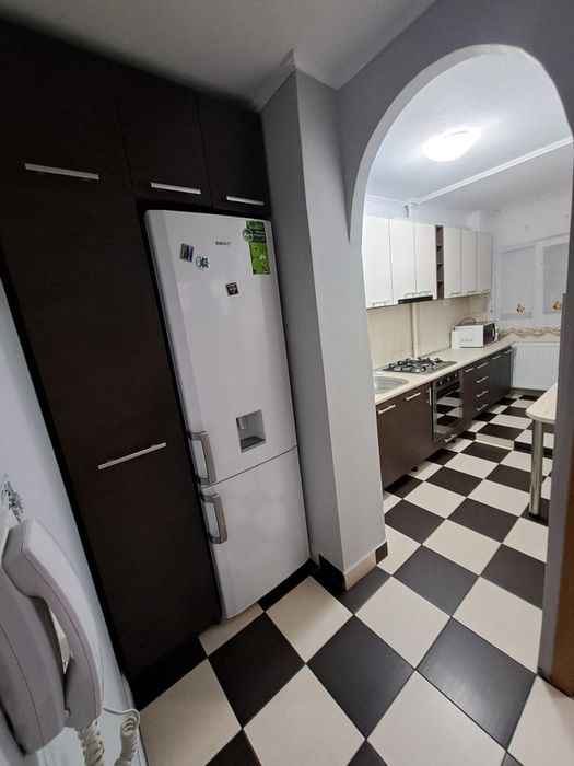 Garsoniera de închiriat