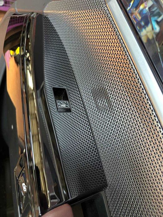 Decor ușă dreapta față BMW g70