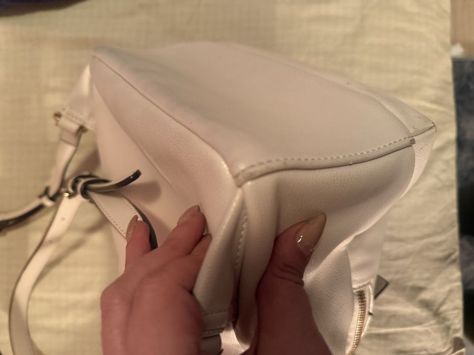 Дамска бежова раница Lui Jo