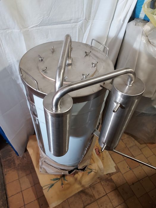 Неръждаем дестилатор