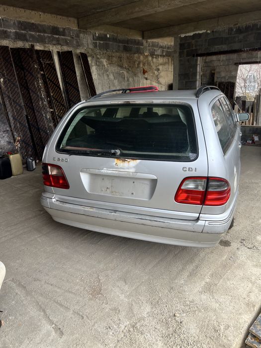 W210 автомат 2.2ЦДИ 143к.с на части