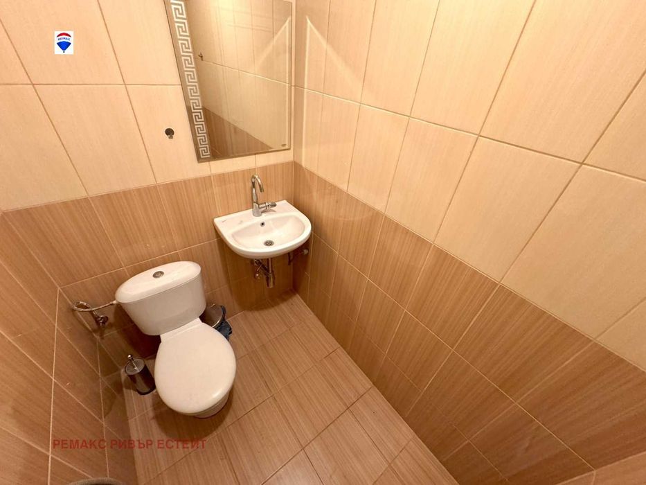 Продава се Промишлена сграда в Русе, Дружба 1 - 368 кв.м за 624 €/кв.м - Снимка #10