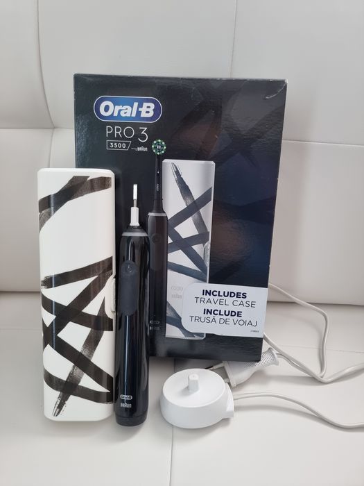 Periuta de dinti electrica Oral-B Pro 3 3500, Curatare 3D, 3 programe.