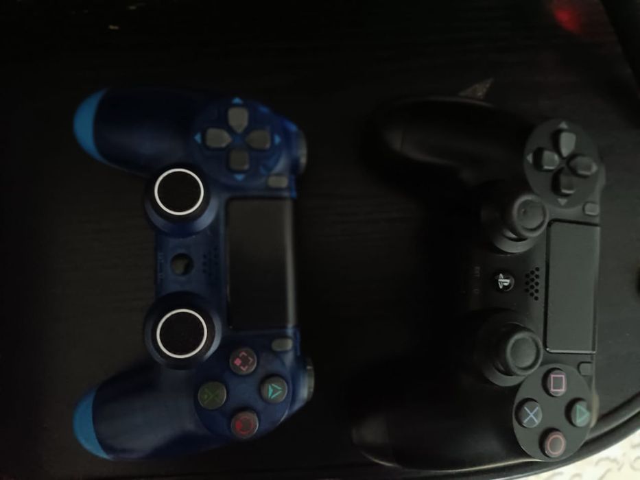 Белая плейстейшн 4 с играми