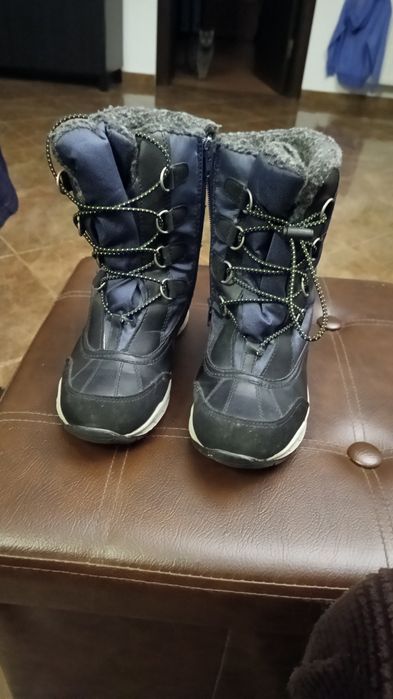 Ghete îmblănite impermeabile băieți Cortina Hiking măsura 31