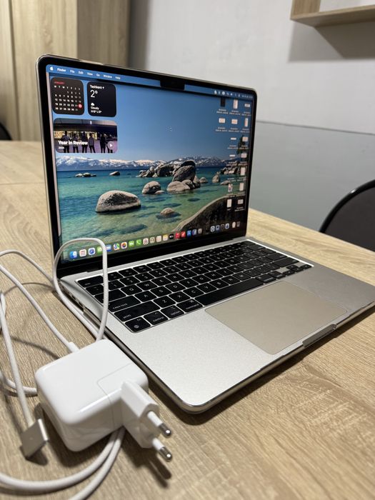 Macbook Air M2 8/256gb
