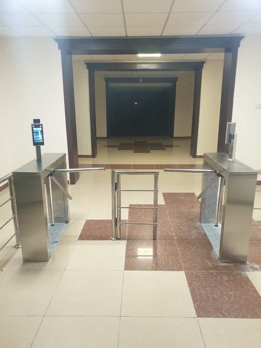 Продается турникеты модель трипод