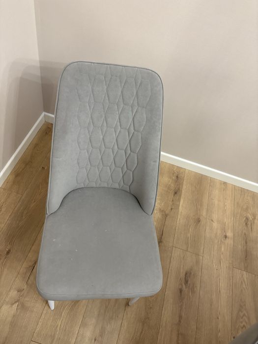 Продаются 12 стульев!