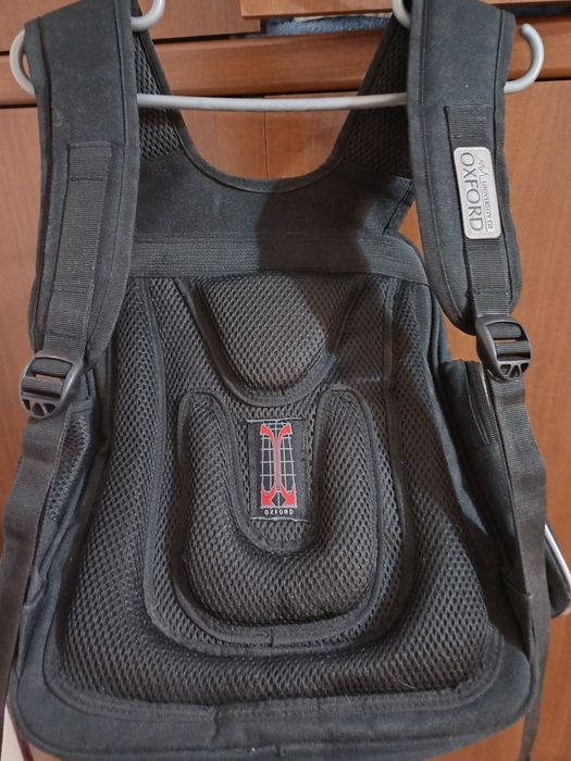 Школьный портфель-рюкзак