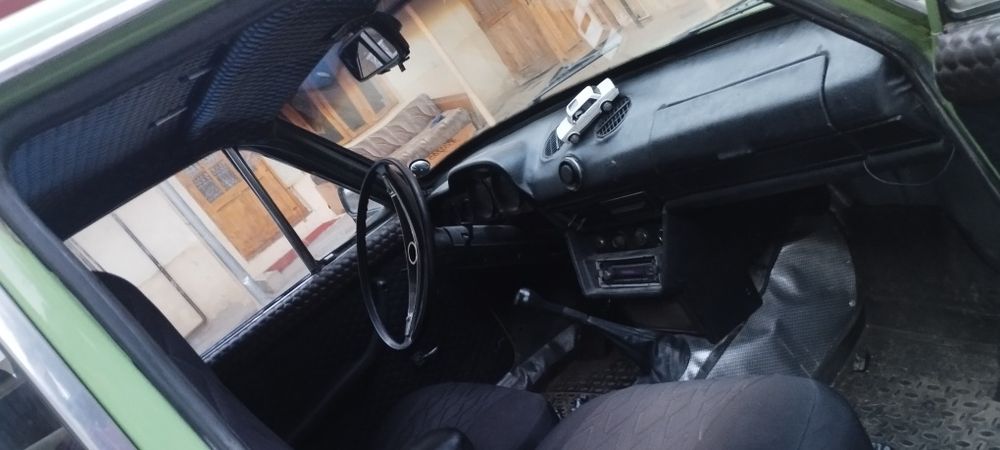 Vaz 2106 jiguli srochniy sotiladi