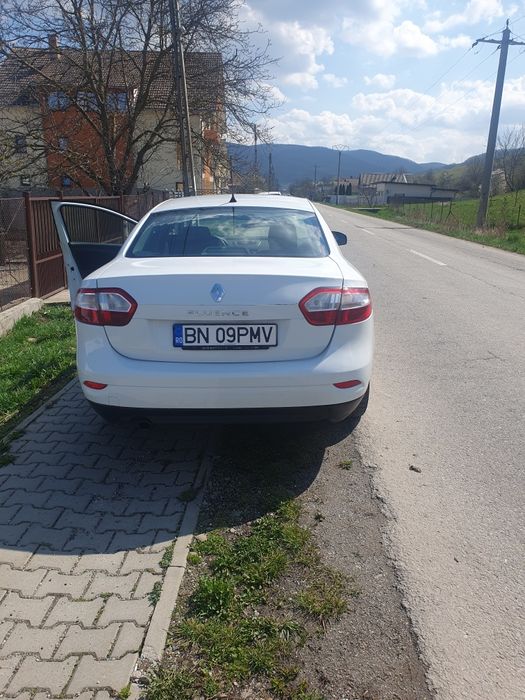 RENAULT Fluence 2015 — imagine 3