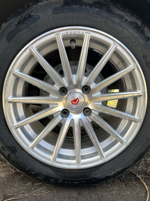 Продам диски с резиной