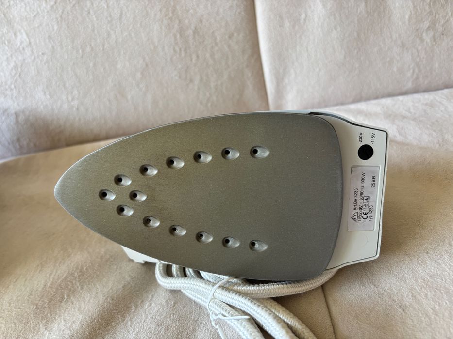 Складной утюг Severine