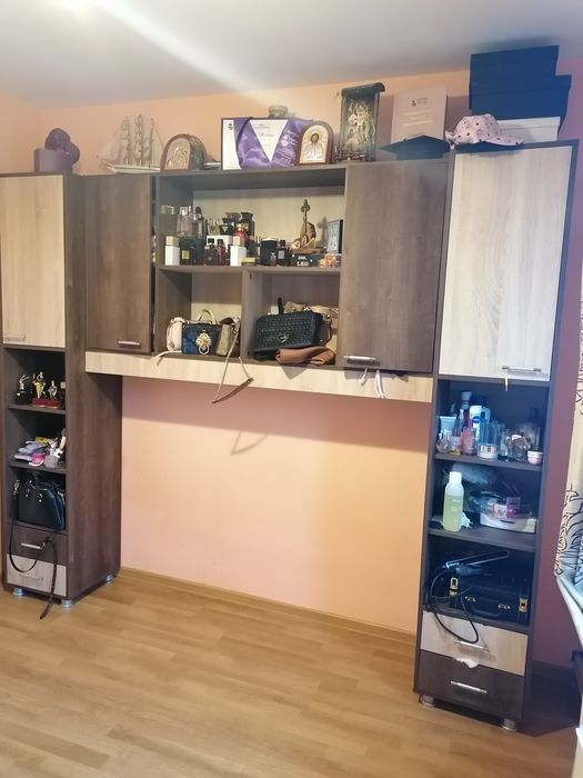 Vând mobila tineret