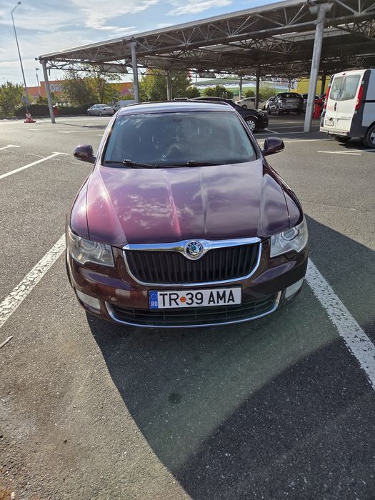 Vând skoda superb 2