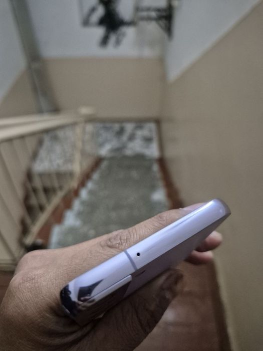 Samsung S22  5G 256gb