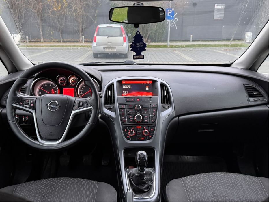 Opel Astra J 2016