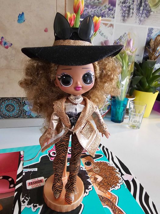 Păpușă LOL Surprise Da, BOSS + accesorii  + CADOU