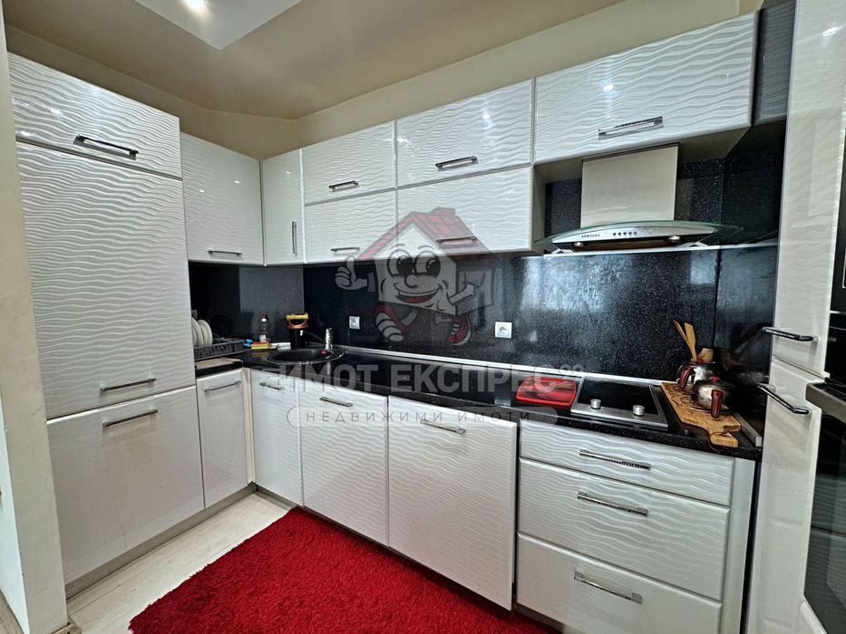 Дава се под наем Двустаен апартамент в Асеновград - 60 кв.м за 306 € - Снимка #2