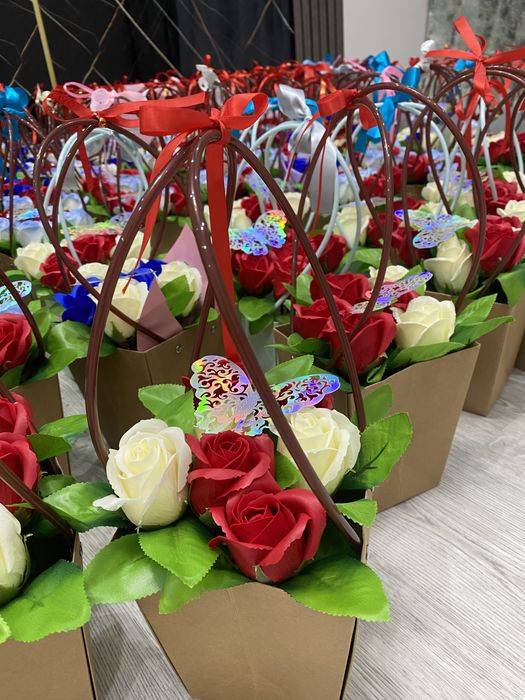 Мыльные розы цветы