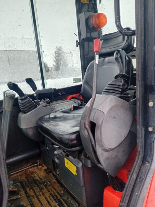 Miniexcvataor kubota 2.5 tone 2013