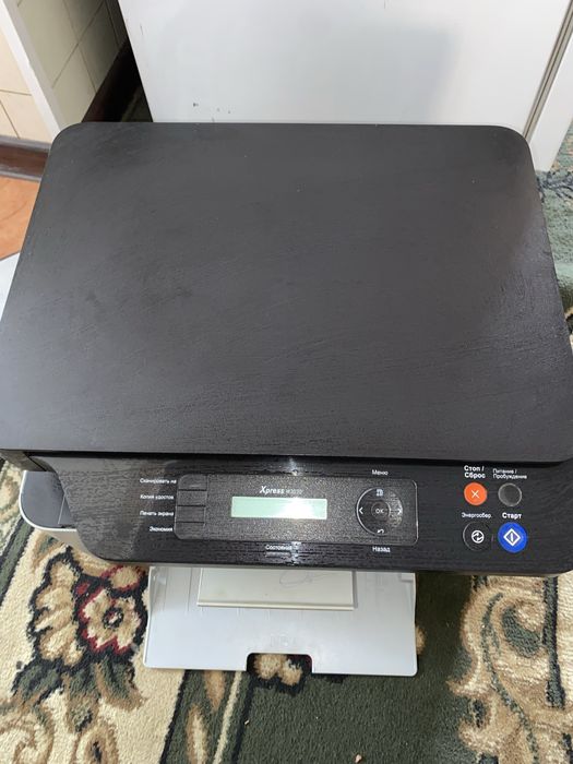 продам принтер срочно