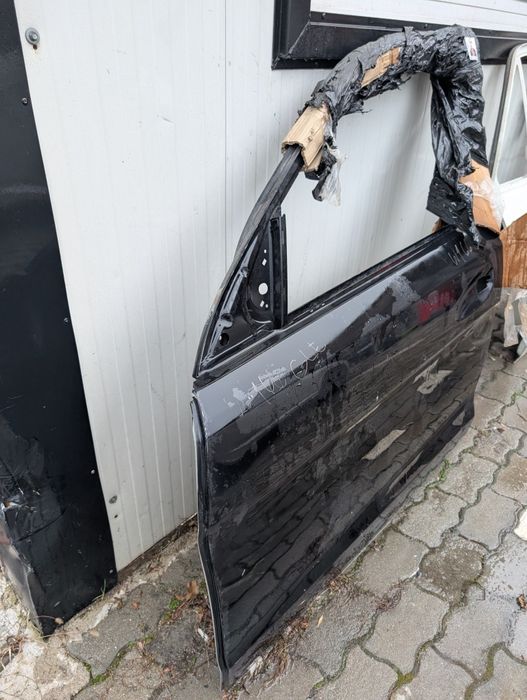 Предна лява врата за Мерцедес гле w166