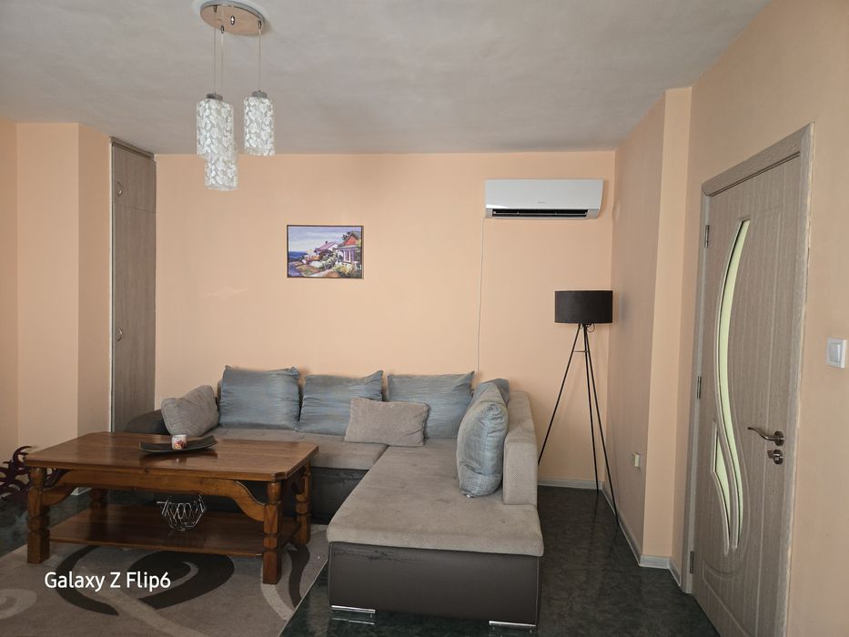 Дава се под наем Тристаен апартамент в Хасково, Куба - 70 кв.м за 255 € - Снимка #3