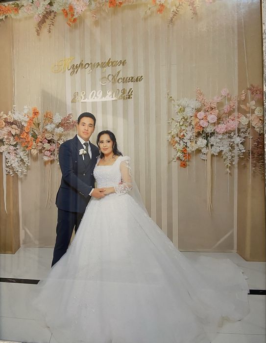 Свадебное платье