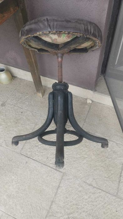 scaun taburet pian rotativ lemn curbat thonet