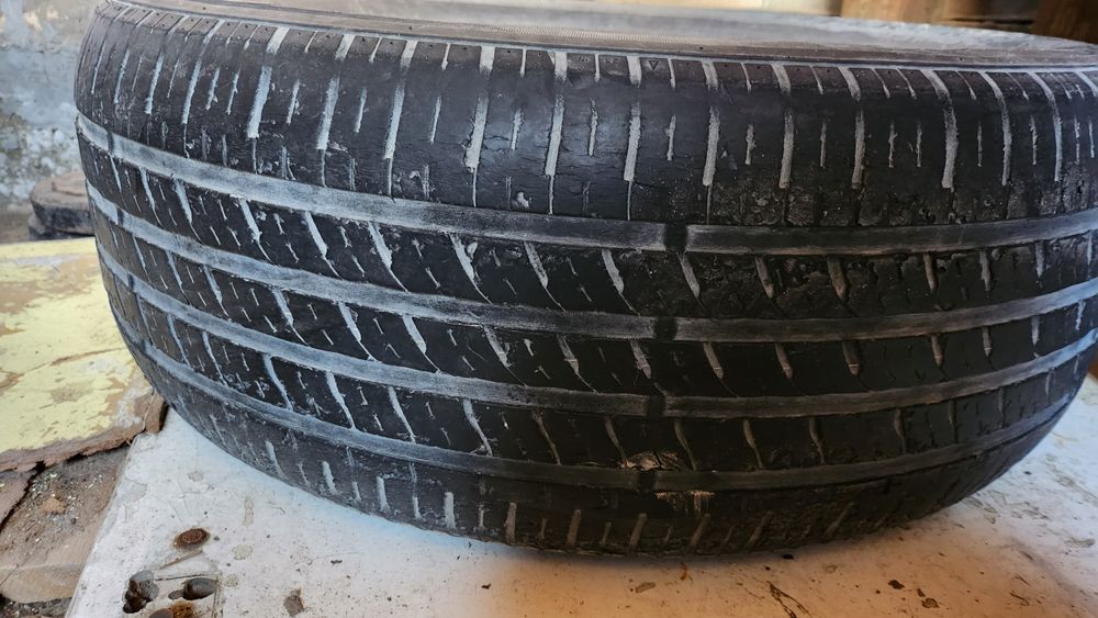 Продам запаску, шину