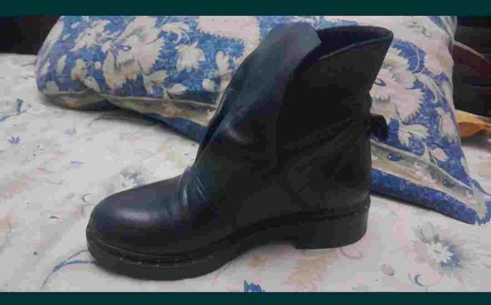 Продам ботинки кожаные