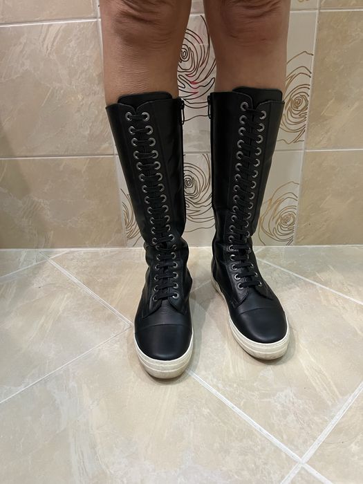 Дамски ботуши от естествена кожа