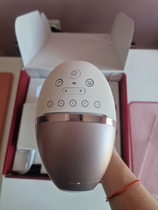 Фотоепилатор IPL Philips Lumea Series 9900 BRI977/00, Сензор Smartskin