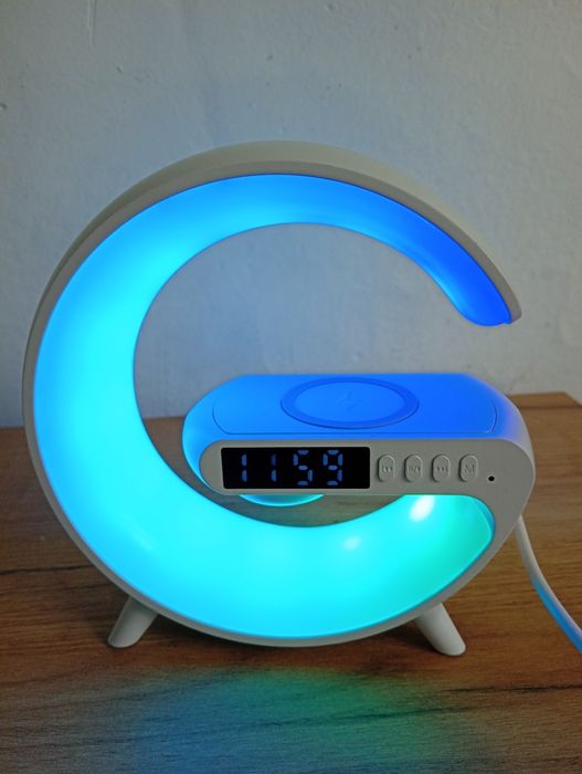 Vând mini lampă cu încărcare wireless