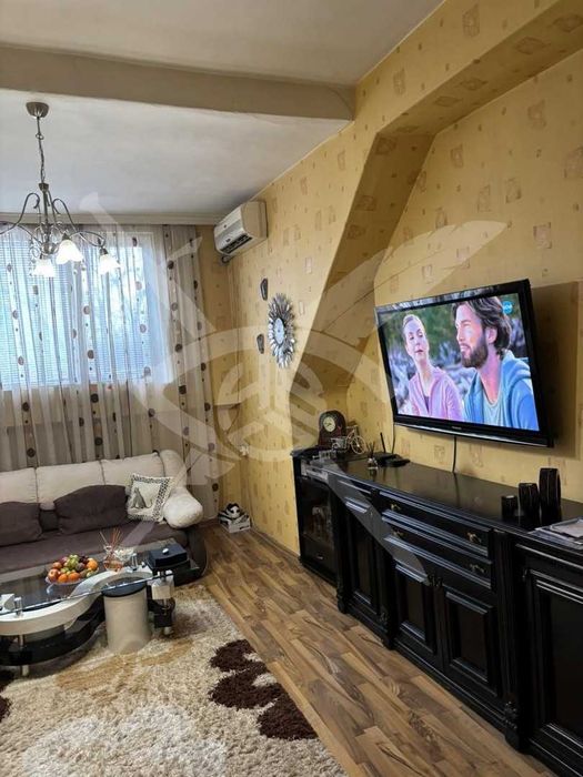 Продава се Тристаен апартамент в София, Света Троица - 104 кв.м за 2058 €/кв.м - Снимка #1