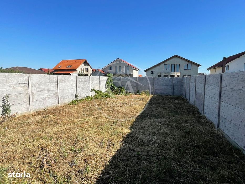 Casă de vânzare tip duplex cu 4 camere în Nojorid, Oradea.