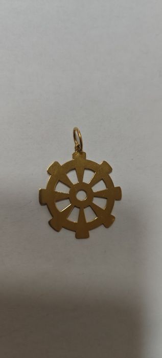 Medalion simbol budist Dharmachakra 3.93gr 22k(r)