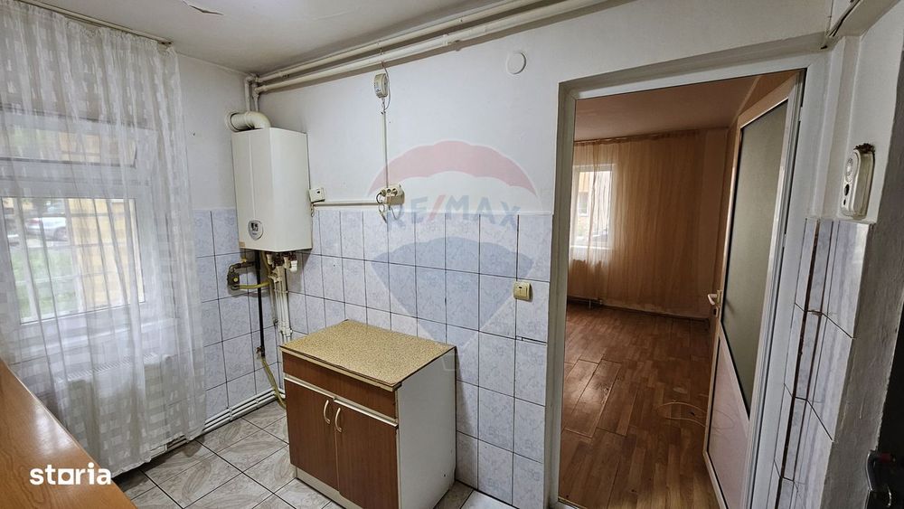 Apartament cu 2 camere de vânzare în zona Maratei