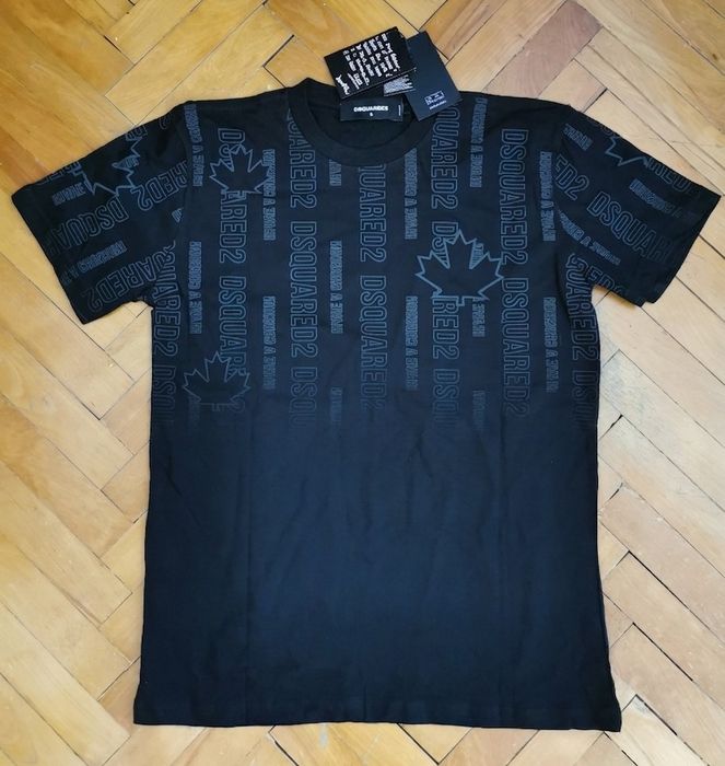Compleu dsquared2 noi nefolosite poze reale