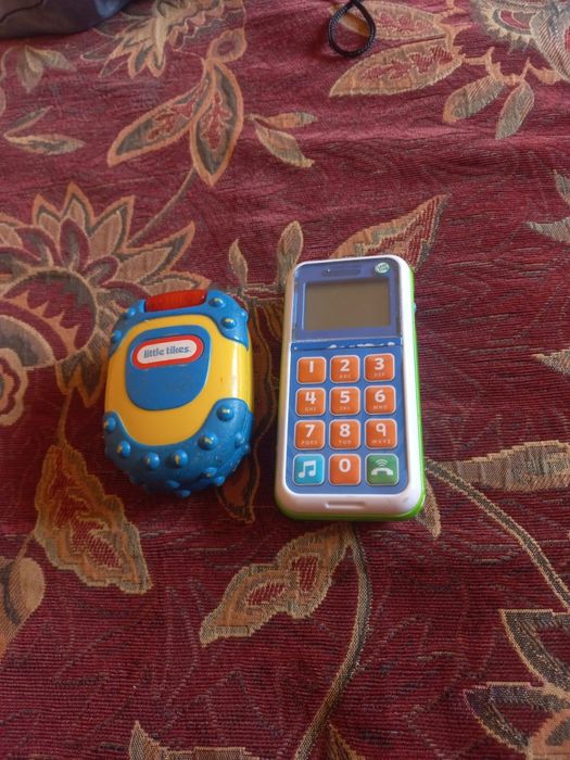 Telefon Little Tikes si Leap Frog