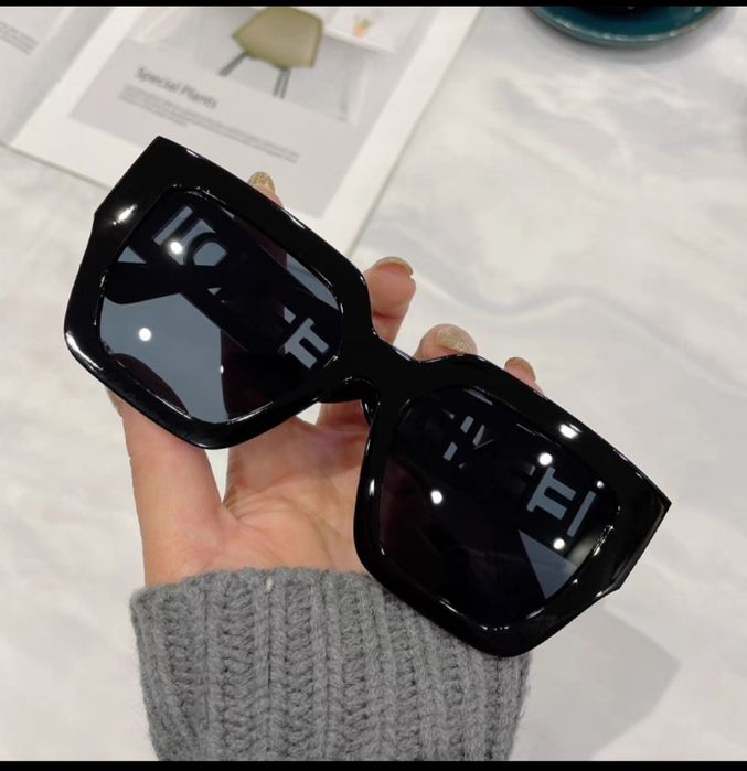 Qora rangli ochkilar