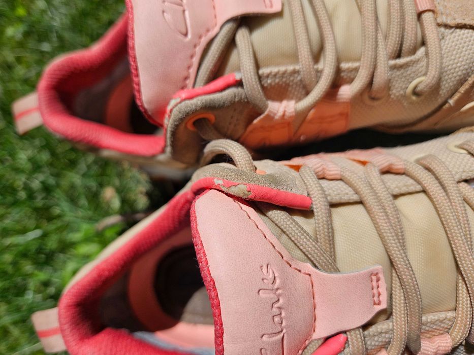 Clarks
Спортни обувки ATL Trek Path с велур 36 номер