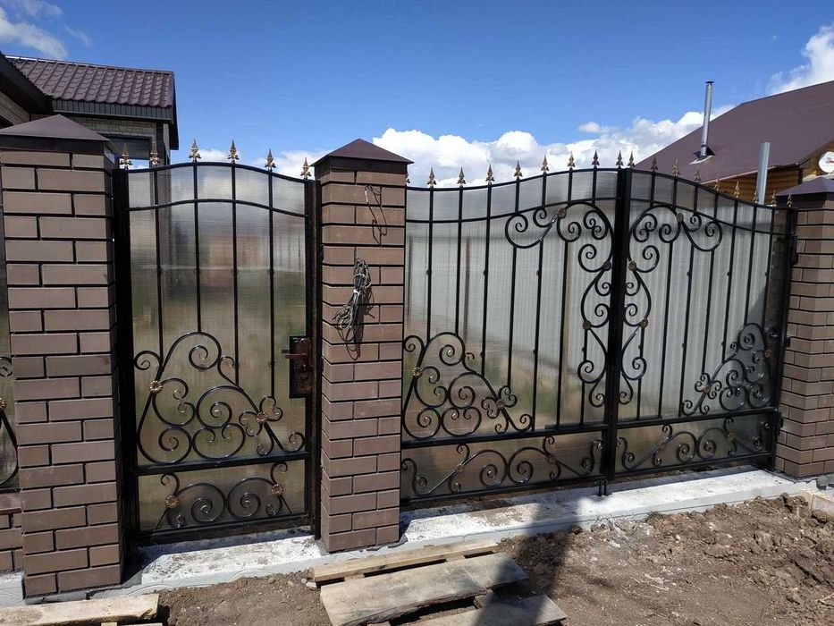 Ворота и калитки из металла
